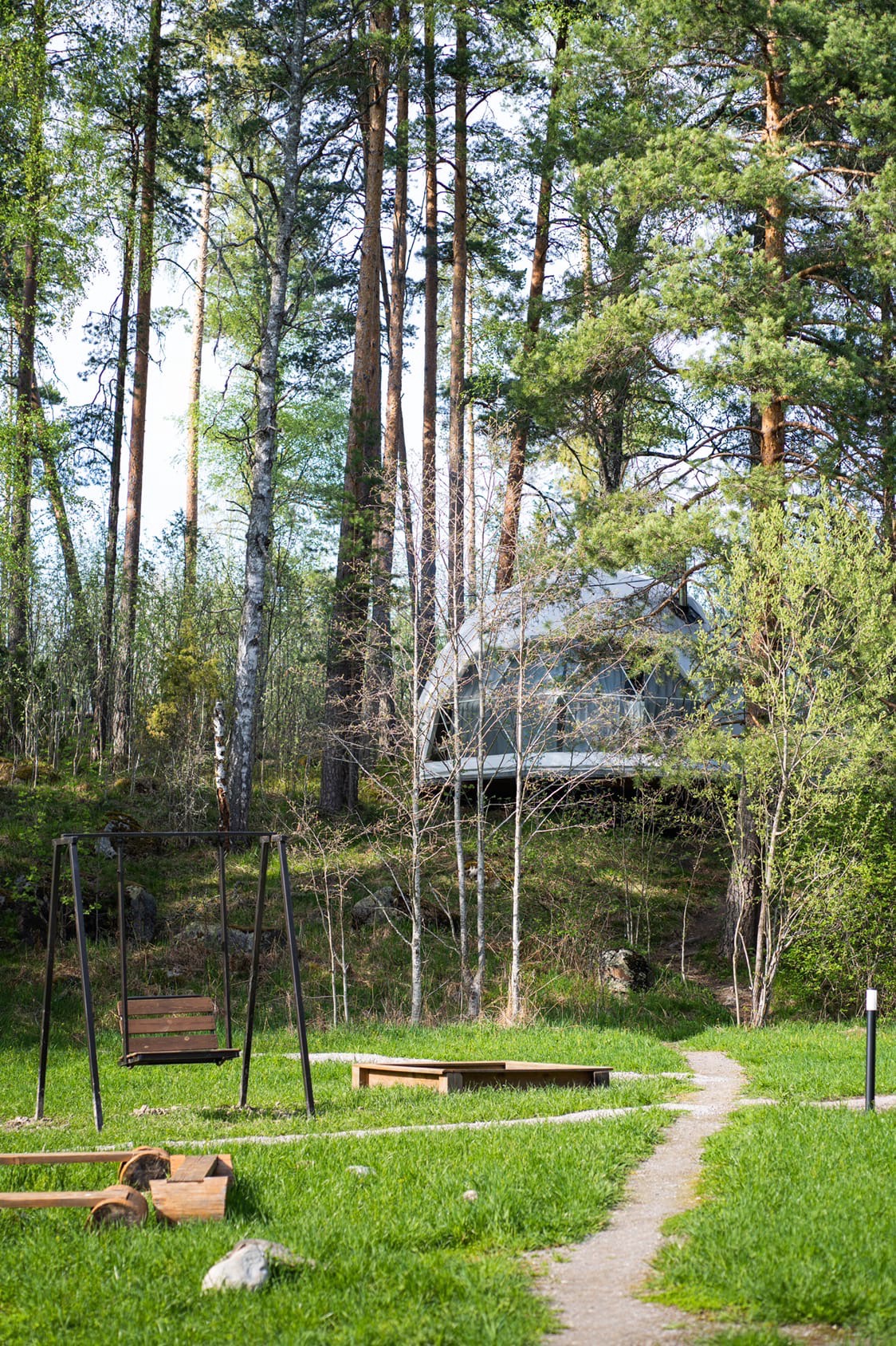 Hills & Huts. Глэмпинг в Ленинградской области. Снять купольный дом